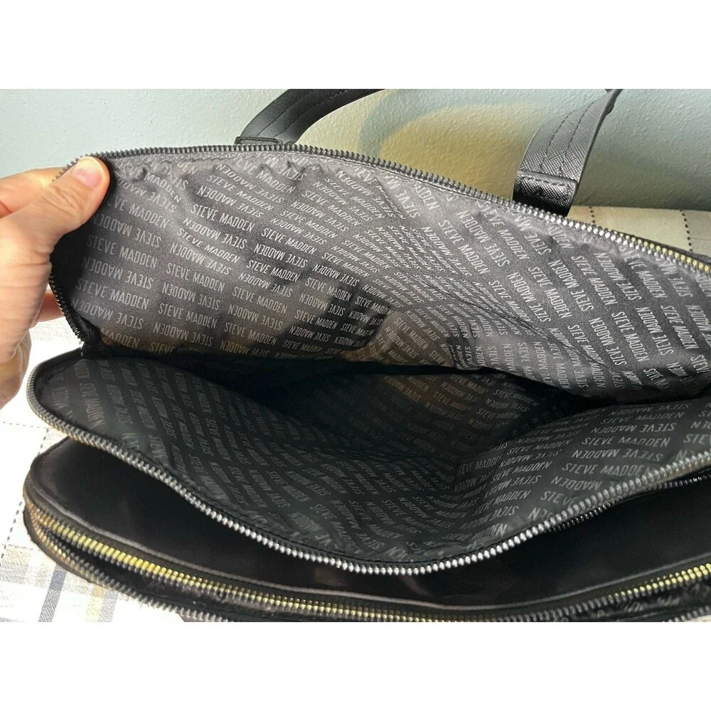 Steve Madden Laptop Book Bag Messenger Black Quilted Padded Logo Strap